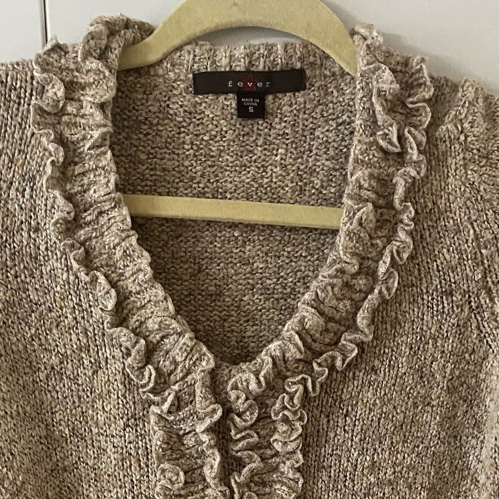 FEVER Sweater, Thick, Knit, Chunky, Ruffles, Flower, Neutral, Sz S, coastal - Picture 3 of 14